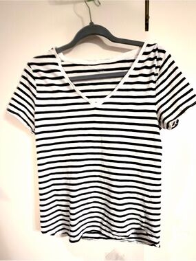 Old Navy Black and White Stripe V-Neck Cotton Shirt